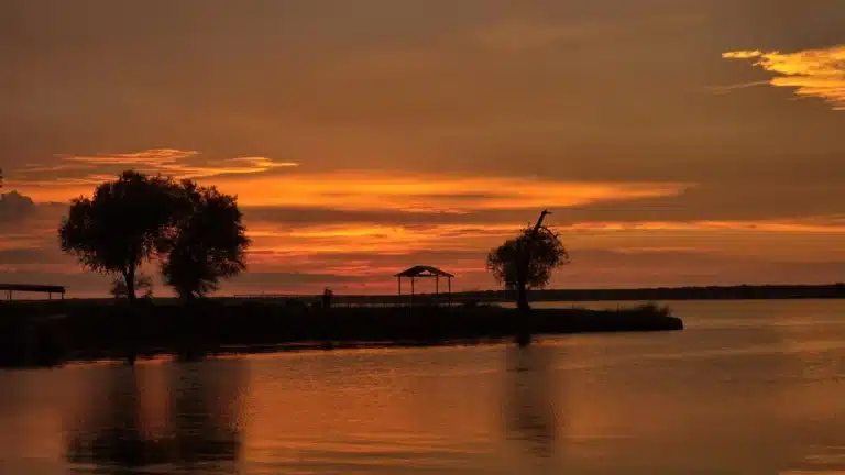 Direct Access to Lake Tawakoni